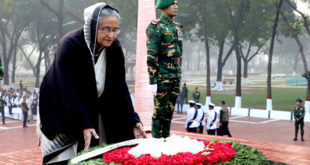 শহীদ বুদ্ধিজীবীদের প্রতি প্রধানমন্ত্রীর শ্রদ্ধা নিবেদন